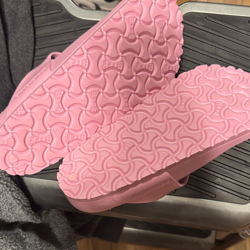 Birkenstock Light Pink Sandals - Picture 3 of 3